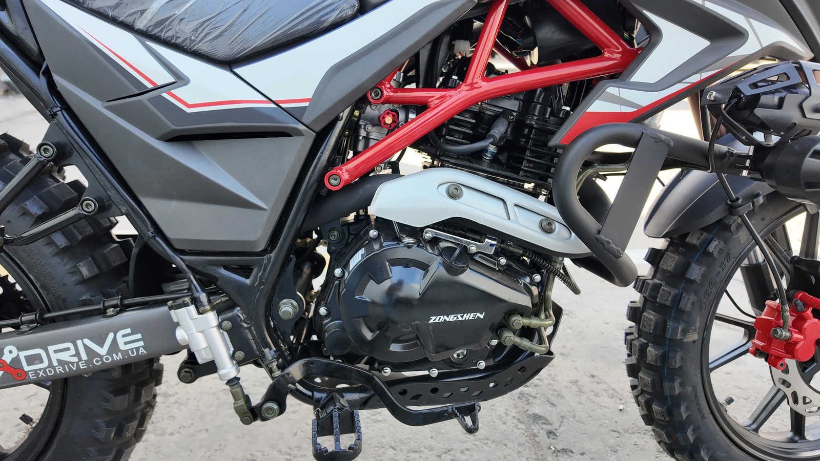 T*Ｋ様 FITBIKEBMXストリート ᐉ Мотоцикл TEKKEN NEW 300 (Тип шин Cross) ➡ купити в Україні