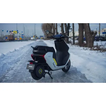 ᐉ Электроскутер ZEEHO AE6+ (черный) ➡ купить в Украине