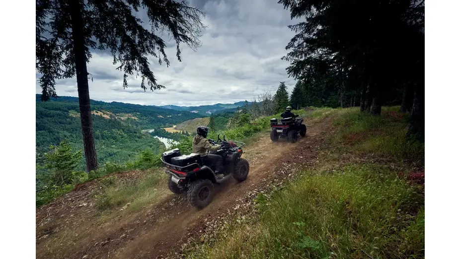 Квадроцикл CFMOTO CFORCE 1000 OVERLAND (бежевий) Квадроцикл CFMOTO CFORCE 1000 OVERLAND (бежевий)[image_num]