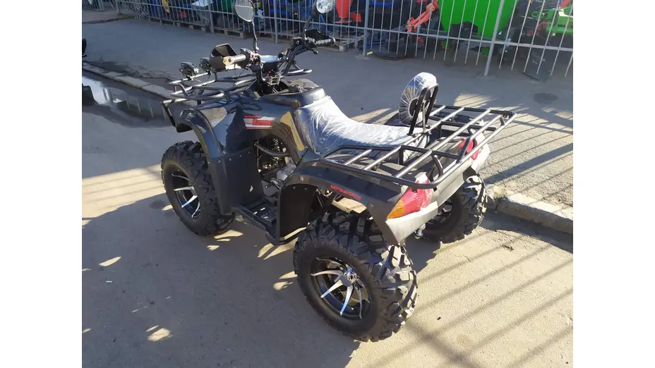 Квадроцикл Hummer 300cc з водяним охолодженням Квадроцикл Hummer 300cc з водяним охолодженням[image_num]