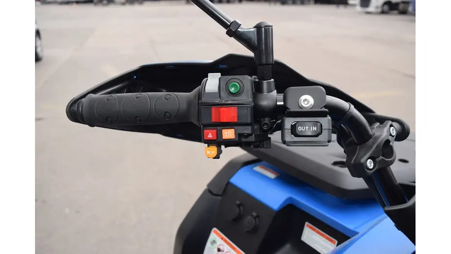 Квадроцикл CFMOTO CFORCE 625 Touring EPS (CF600AU-3L) (синій) Квадроцикл CFMOTO CFORCE 625 Touring EPS (CF600AU-3L) (синій)[image_num]
