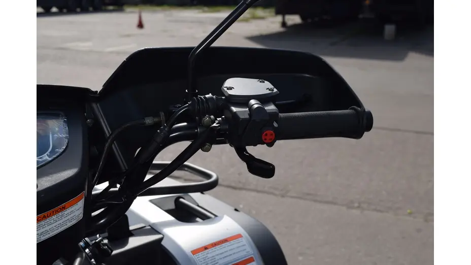 Купить Квадроцикл LINHAI LH550L EFI (Черный)Квадроцикл LINHAI LH550L EFI (Черный)[image_num]