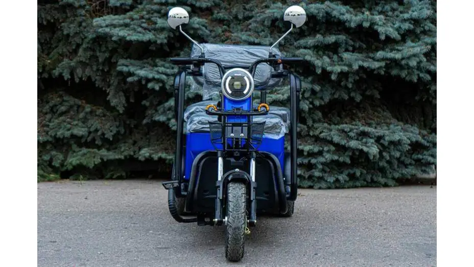 Трицикл електричний пасажирський Геркулес LT650 Трицикл електричний пасажирський Геркулес LT650[image_num]