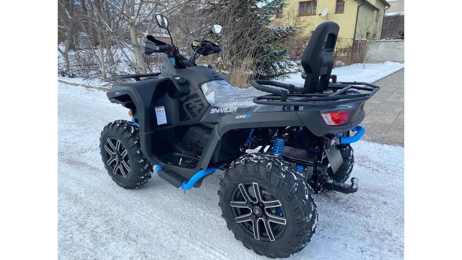 Квадроцикл SEGWAY SNARLER 600GL Medium EPS Квадроцикл SEGWAY SNARLER 600GL Medium EPS[image_num]