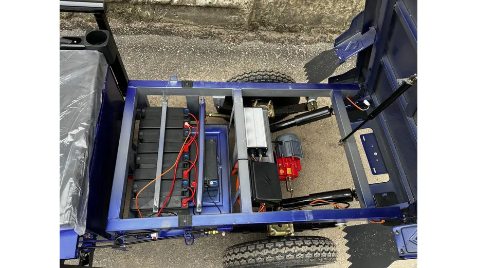 Електротрицикл вантажний CROSSER CARGO 13 (800W) 60V 45Ah синій Електротрицикл вантажний CROSSER CARGO 13 (800W) 60V 45Ah синій[image_num]