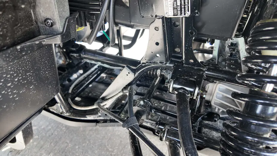 Купить Квадроцикл LINHAI V550 VALOR EFI EPSКвадроцикл LINHAI V550 VALOR EFI EPS[image_num]
