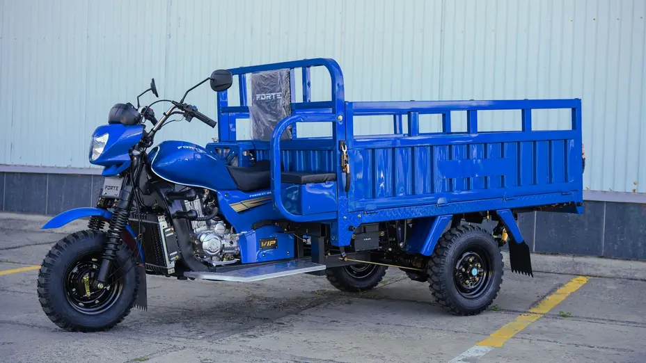 Вантажний мотоцикл FORTE ATV250ZH-T (синій) Вантажний мотоцикл FORTE ATV250ZH-T (синій)[image_num]