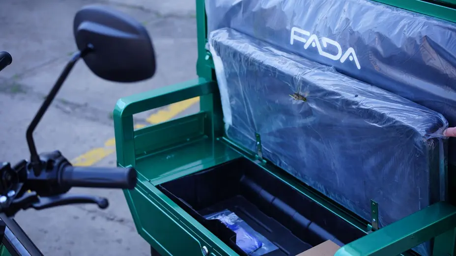 Електротрицикл вантажний FADA БІЗОН (1800W) Електротрицикл вантажний FADA БІЗОН (1800W)[image_num]