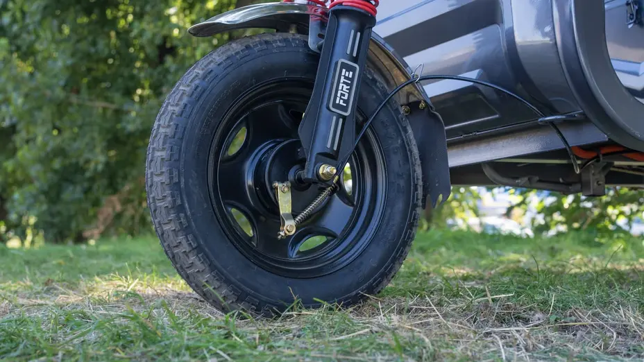 Електротрицикл вантажний FORTE GP-1200-C (сірий) Електротрицикл вантажний FORTE GP-1200-C (сірий)[image_num]
