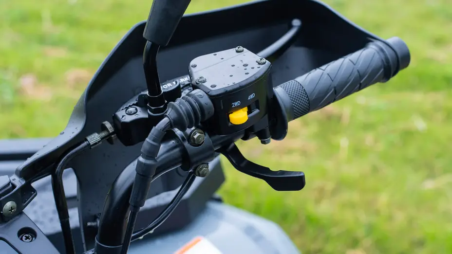 Квадроцикл LINHAI LH420 ATV PROMAX 4x4 EFI (Сірий) Квадроцикл LINHAI LH420 ATV PROMAX 4x4 EFI (Сірий)[image_num]