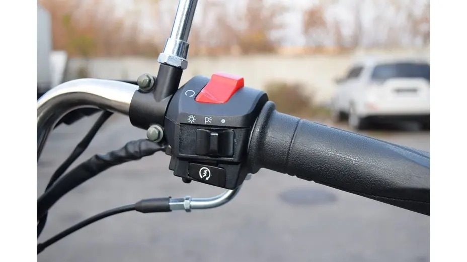 Трицикл LONCIN LX250ZH-11 Трицикл LONCIN LX250ZH-11[image_num]